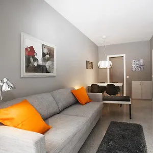 https://bcn-sagrada-familia-apartments.topbarcelonahotels.com